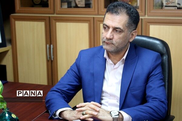 آیین تکریم و معارفه مدیر سازمان دانش‌آموزی شهرستان‌های استان تهران