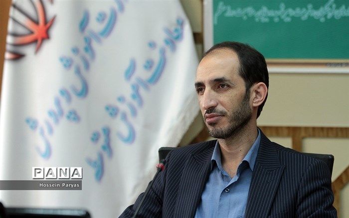 محمدحسین فهمیده و محسن حججی نمونه تربیت‌یافتگان نظام تعلیم و تربیت هستند