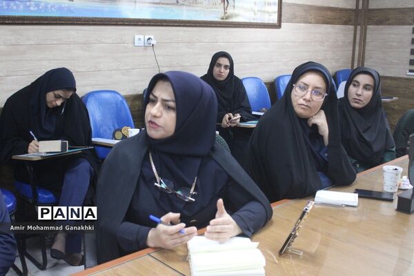 تجلیل از گروهای آموزشی حوزه معاونت پرورشی و فرهنگی اداره کل آموزش و پرورش استان بوشهر