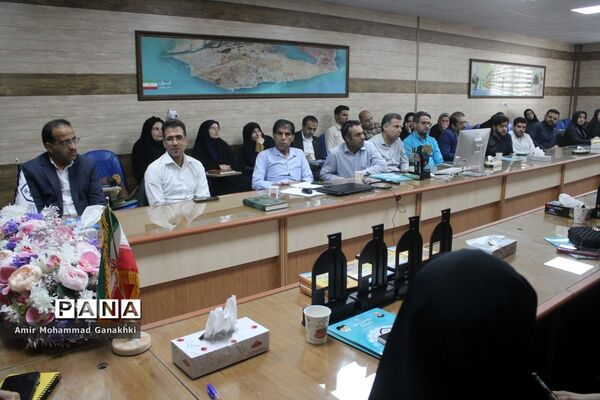 تجلیل از گروهای آموزشی حوزه معاونت پرورشی و فرهنگی اداره کل آموزش و پرورش استان بوشهر