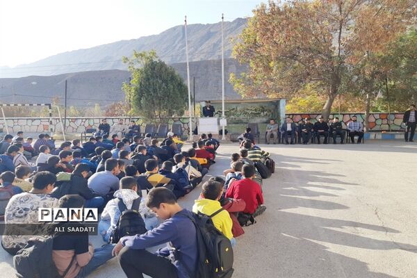 نواختن زنگ پدافند غیر‌عامل در شهرستان کلات