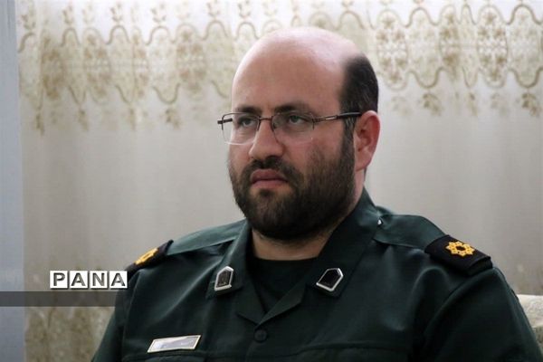 دیدار با خانواده‌‌ی شهدای دانش‌آموز در قرچک