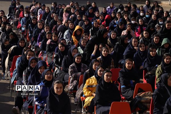 انتخابات شوراهای دانش‌آموزی در دبیرستان سمیه ناحیه ۲ تبریز