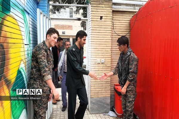 رویداد ملی چفیه‌های بهشتی در دبیرستان راه روشن ملارد