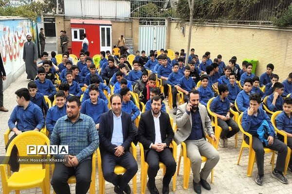 رویداد ملی چفیه‌های بهشتی در دبیرستان راه روشن ملارد