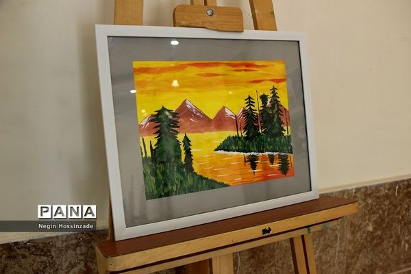 نمایشگاه نقاشان کوچک درشهرستان اسلامشهر