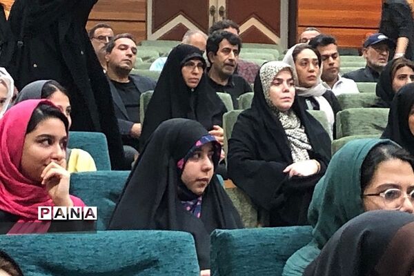 تقدیر از برترین‌های علمی ناحیه ۲ ری