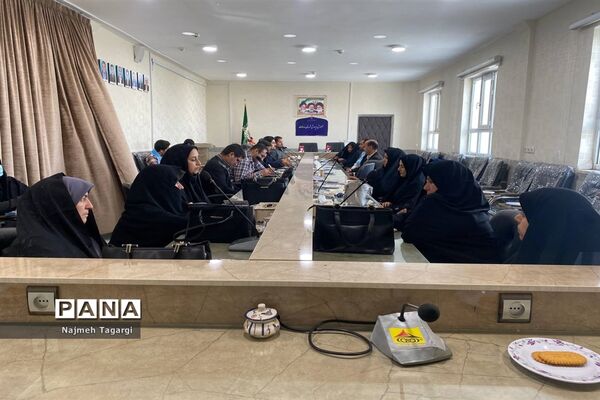 برگزاری جلسه هماهنگی و برنامه‌ریزی در جهت برگزاری مراسم ۱۳ آبان در مه ولات