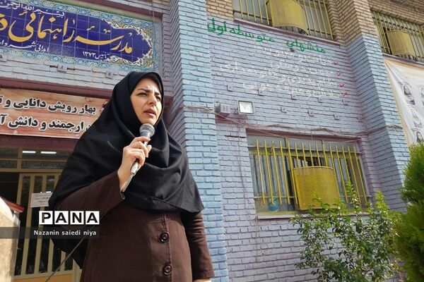 انتخابات همیار مشاور در دبیرستان تربیت رودهن