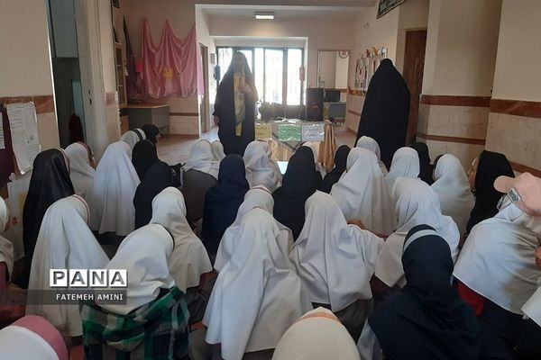 اجرای طرح «اول وقت سلام» در مدارس فشافویه