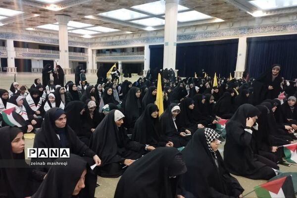 حضور دانش‌آموزان در مصلی امام خمینی( ره)