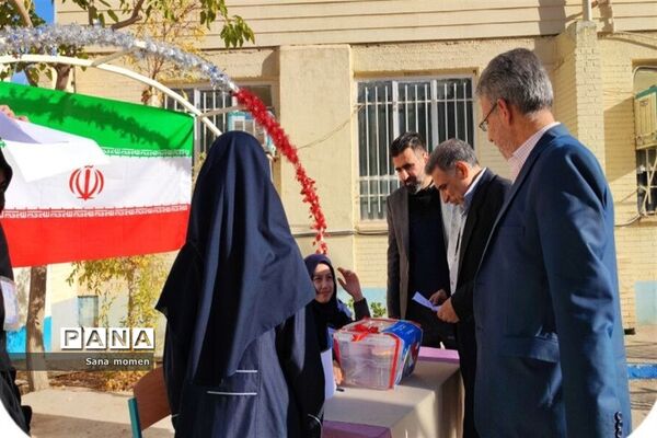 بیست وششمین دوره انتخابات شوراهای دانش‌آموزی در دبیرستان سرافرازان ناحیه ۶