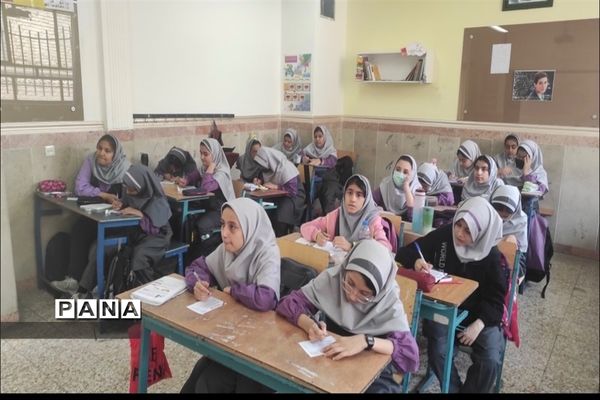 برگزاری انتخابات شورای دانش‌آموزی در مدارس ورامین