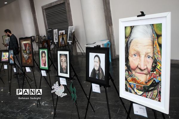 آیین اختتامیه چهل‌ و یکمین جشنواره فرهنگی و هنری امید فردا