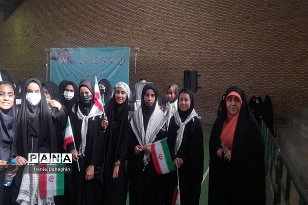 تجمع بزرگ فهمیده‌های دهه‌هشتادی در پاکدشت