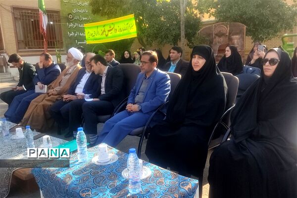 برگزاری مراسم نمادین انتخابات شوراهای دانش‌آموزی  در شیراز
