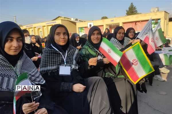 برگزاری مراسم نمادین انتخابات شوراهای دانش‌آموزی  در شیراز