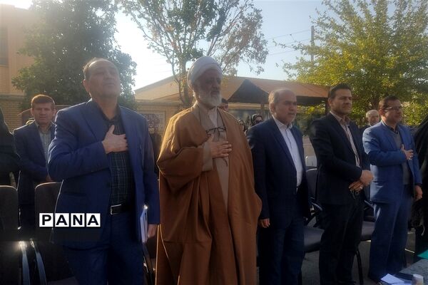 برگزاری مراسم نمادین انتخابات شوراهای دانش‌آموزی  در شیراز