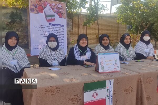 برگزاری مراسم نمادین انتخابات شوراهای دانش‌آموزی  در شیراز