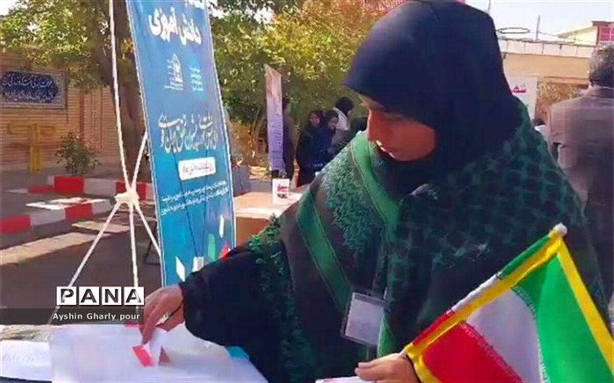 برگزاری انتخابات شورای دانش آموزی در دبیرستان  شهید علامه امینی