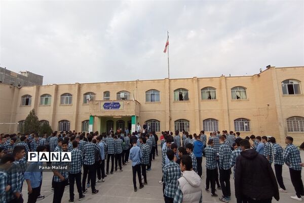 برگزاری انتخابات دانش‌آموزی در مدارس صفادشت ملارد