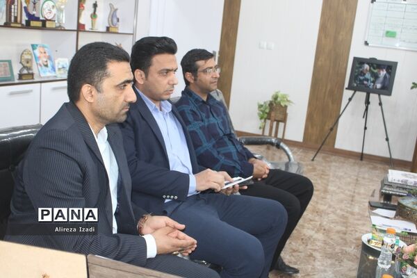 جلسه هماهنگی معاونت تربیت‌بدنی و سلامت آموزش و پرورش استان بوشهر با هیات دو و میدانی