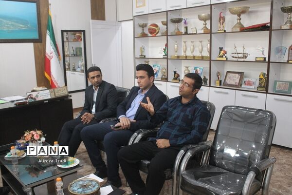 جلسه هماهنگی معاونت تربیت‌بدنی و سلامت آموزش و پرورش استان بوشهر با هیات دو و میدانی