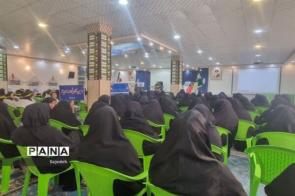 برگزاری یادواره شهدا دبیرستان دخترانه امام حسین(ع) شهرستان کاشمر