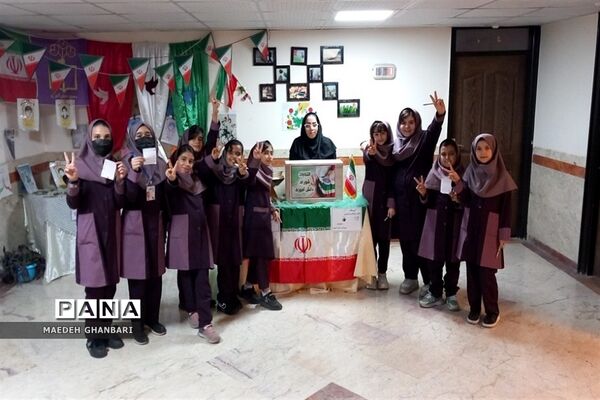 انتخابات شورای دانش‌آموزی در مدارس دخترانه شهرستان پردیس