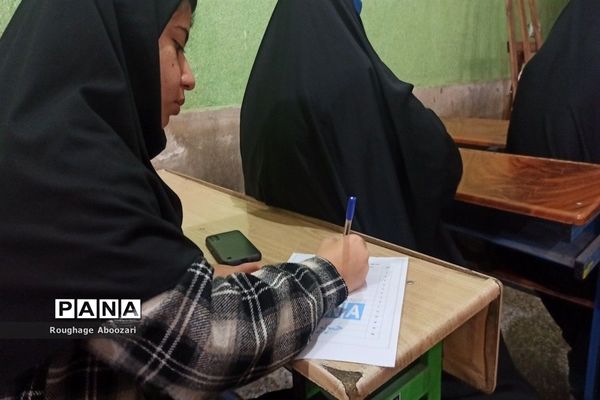 برگزاری کارگاه آموزش خبرنویسی ویژه دانش‌آموزان دختر در کانون شهدای فرهنگی ملارد