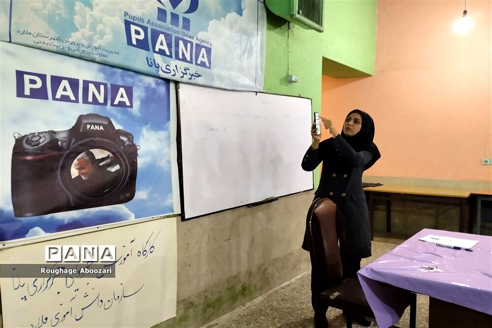 برگزاری کارگاه آموزش خبرنویسی ویژه دانش‌آموزان دختر در کانون شهدای فرهنگی ملارد