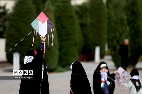 پویش  دانش‌آموزی پرواز بادبادک‌ها برای کودکان غزه