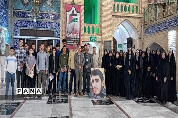 دیدار دانش‌آموزان منتخب سراسر کشور با مقام معظم رهبری