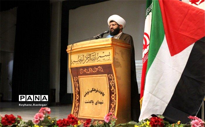 دانش‌آموزان هم امروز نقش‌آفرین هستند، هم در آینده
