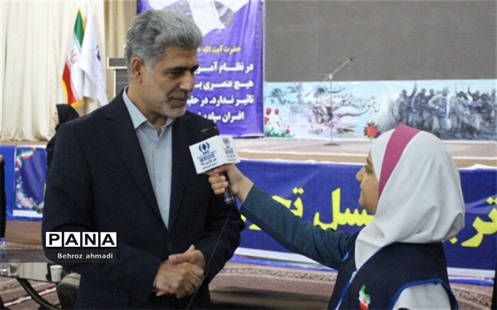 نومعلمان شایستگی‌های معلمی را در خود تقویت کنند