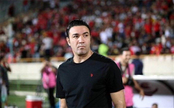 انتقاد تند نکونام از سرمربی پرسپولیس