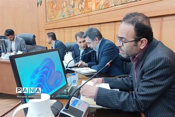 گردهمایی معاونان و کارشناسان حوزه آموزش ابتدایی استان فارس