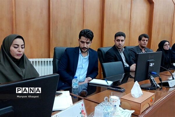 گردهمایی معاونان و کارشناسان حوزه آموزش ابتدایی استان فارس