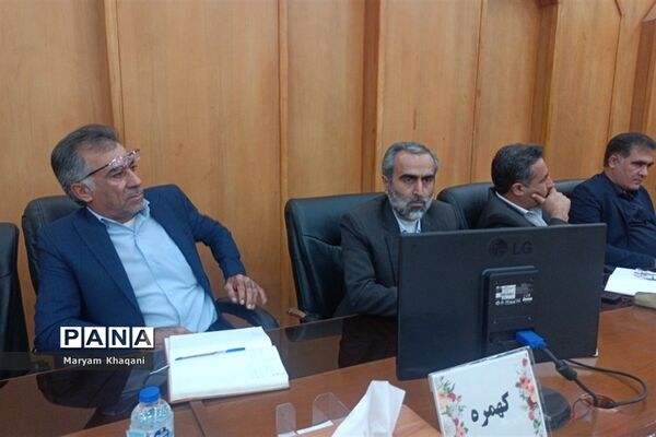 گردهمایی معاونان و کارشناسان حوزه آموزش ابتدایی استان فارس