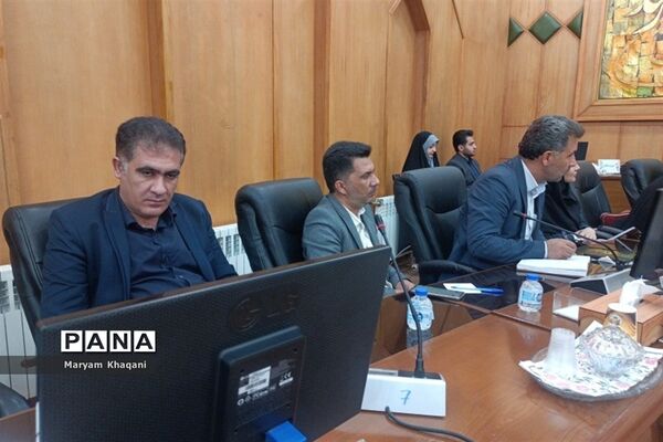 گردهمایی معاونان و کارشناسان حوزه آموزش ابتدایی استان فارس