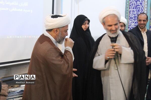 مراسم معرفی معاونان جدید «آموزش ابتدایی» و «سوادآموزی» آموزش و پرورش قم