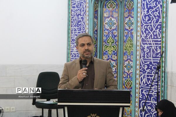 مراسم معرفی معاونان جدید «آموزش ابتدایی» و «سوادآموزی» آموزش و پرورش قم