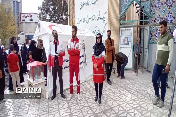شرکت دانش‌آموزان شهرستان مانه وسملقان درنمازعبادی وسیاسی جمعه