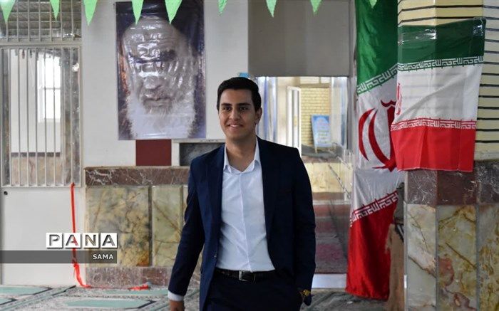 ١٣ آبان تجلی مقاومت مقدس ملت ایران است