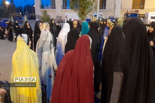 دیدار دانش‌آموزان استان مرکزی با مقام معظم رهبری