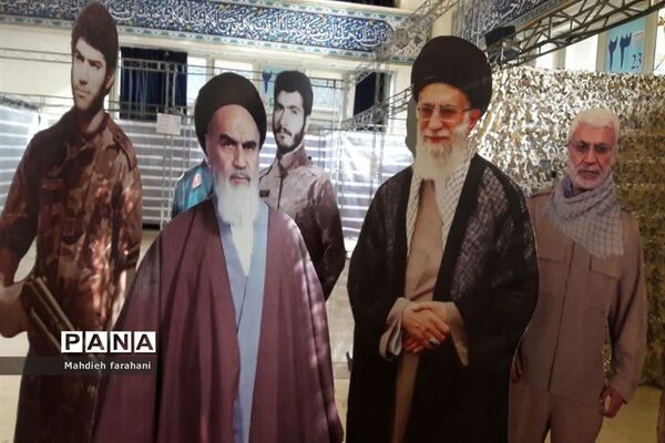 دیدار دانش‌آموزان استان مرکزی با مقام معظم رهبری