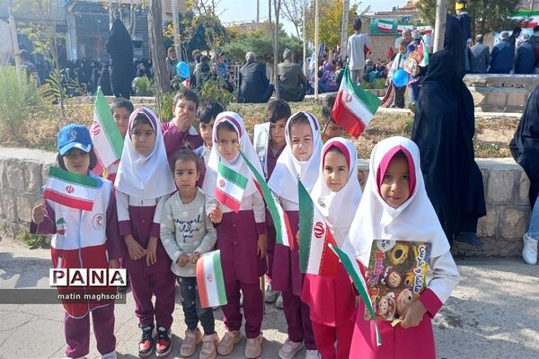 راهپیمایی 13 آبان در شهر درق