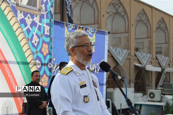 حماسه‌ای دیگر از دانش‌آموزان اصفهانی در ۱۳ آبان