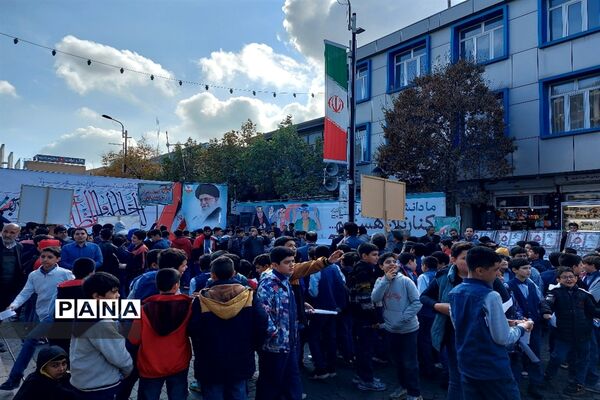 راهپیمایی روز 13آبان در زنجان