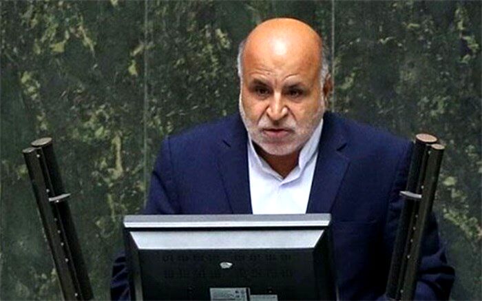 اقتصاد قوی در دنیا می‌تواند نماد و نشانی از استقلال و استکبارستیزی باشد